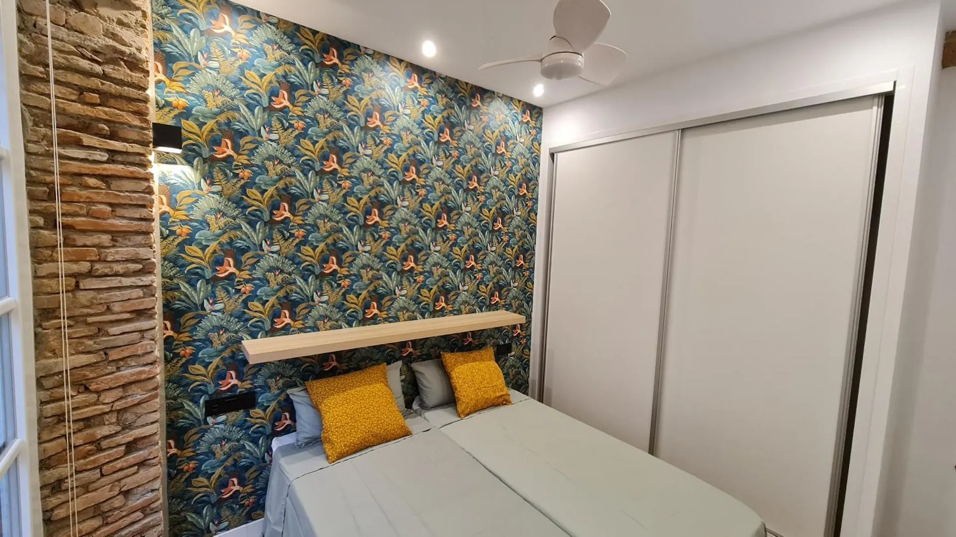 Apartment Apartamento Luis De Velazquez Malaga Spain